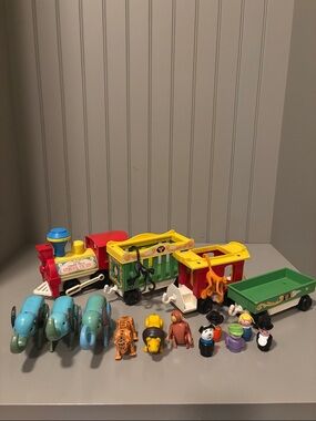 #991 Fisher-Price Little People Circus Train